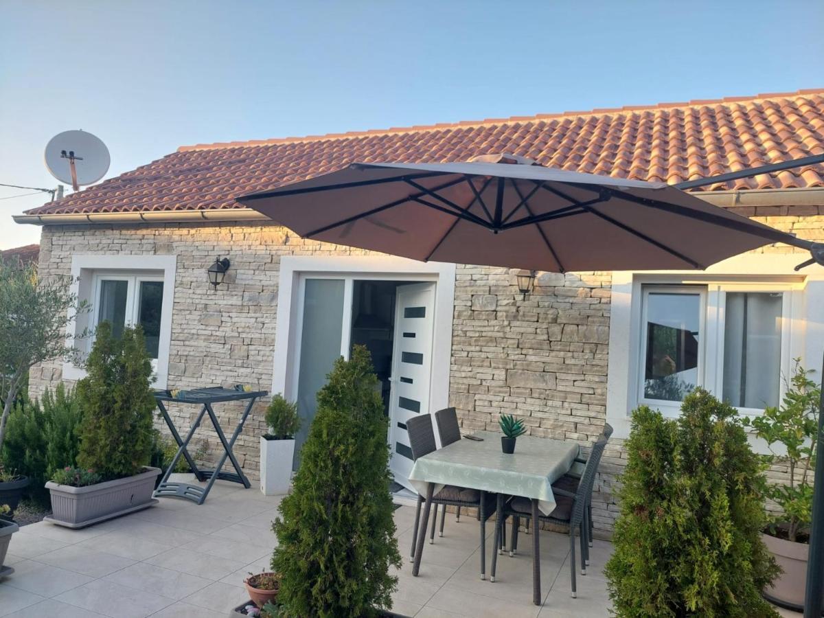 Apartman Mandi Bibinje Exterior foto